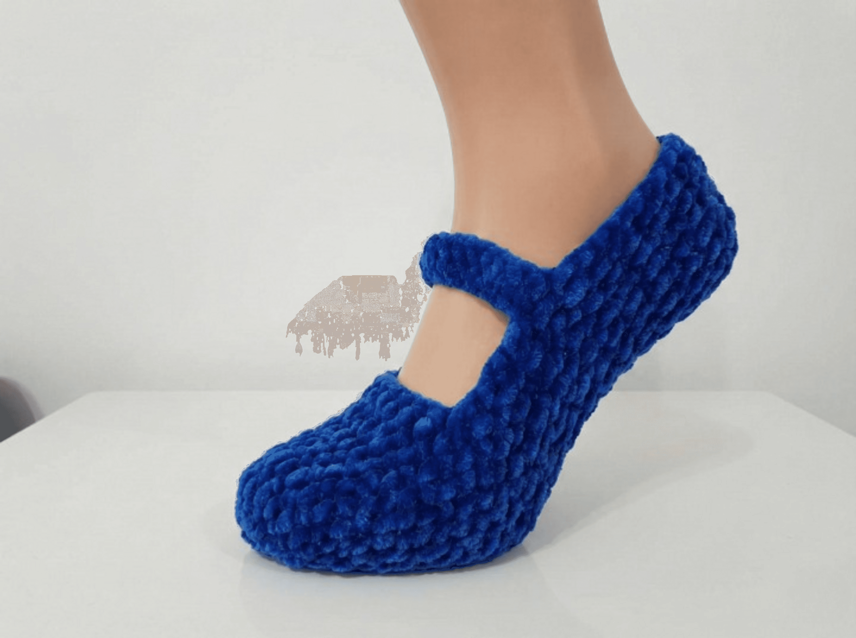 Konfor Serisi: Mavi El Örgüsü Kışlık Ev Botu